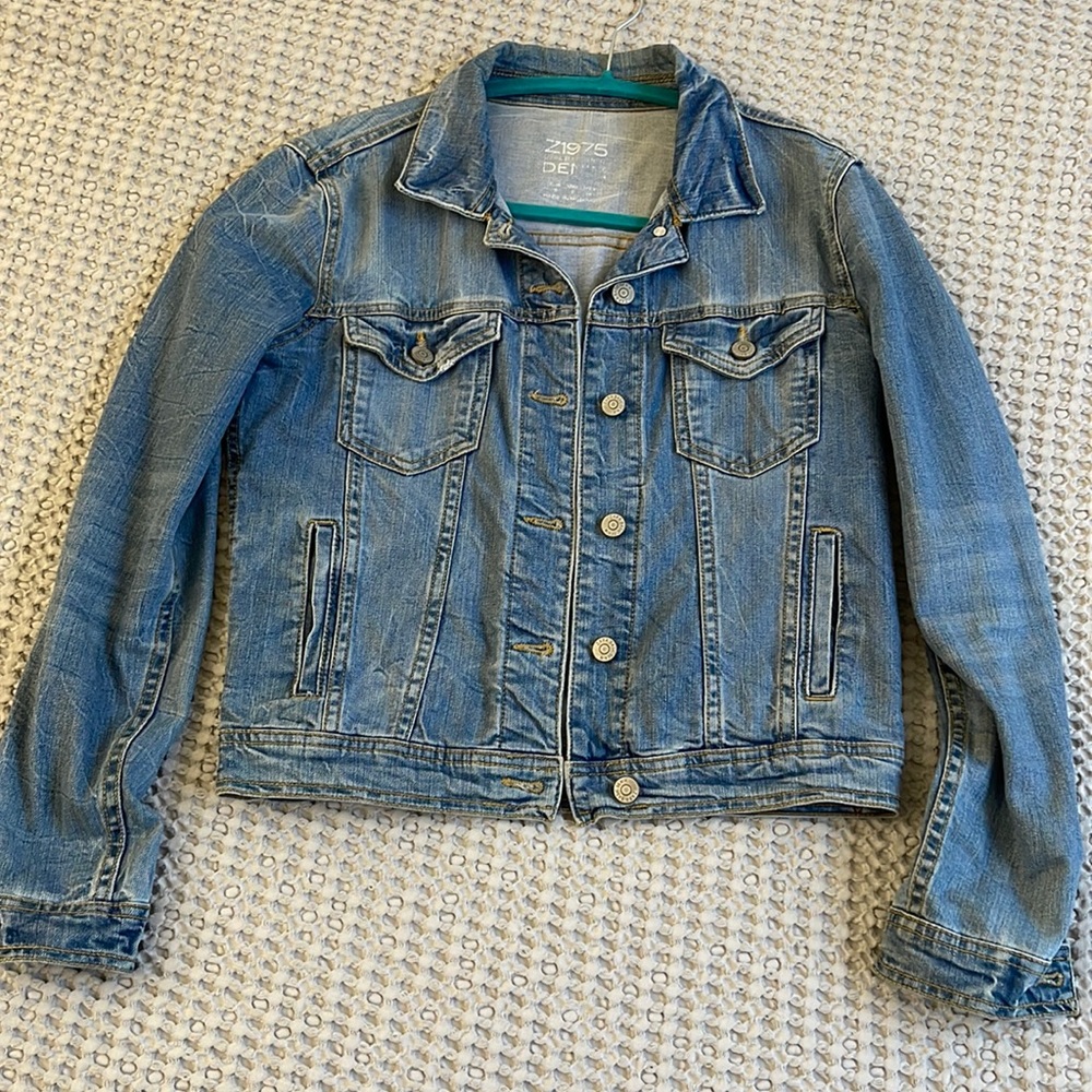Zara Basic
